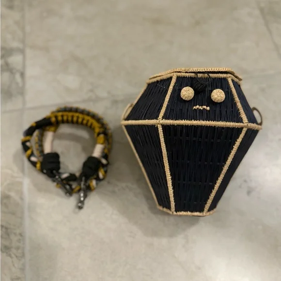 Min and Mon Iraca diamond crossbody bag - Picture 4 of 4